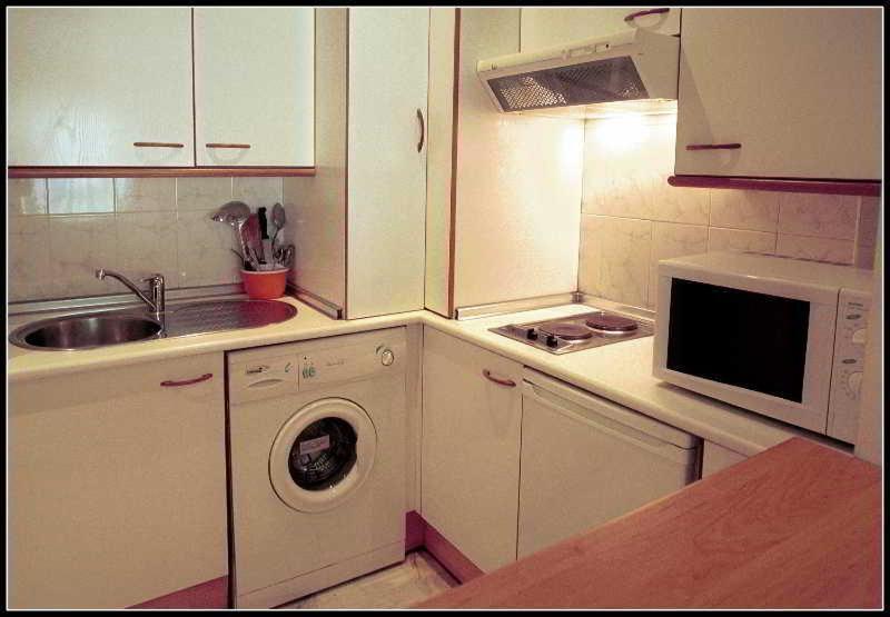Apartamentos Vertice Bib Rambla Севілья Номер фото