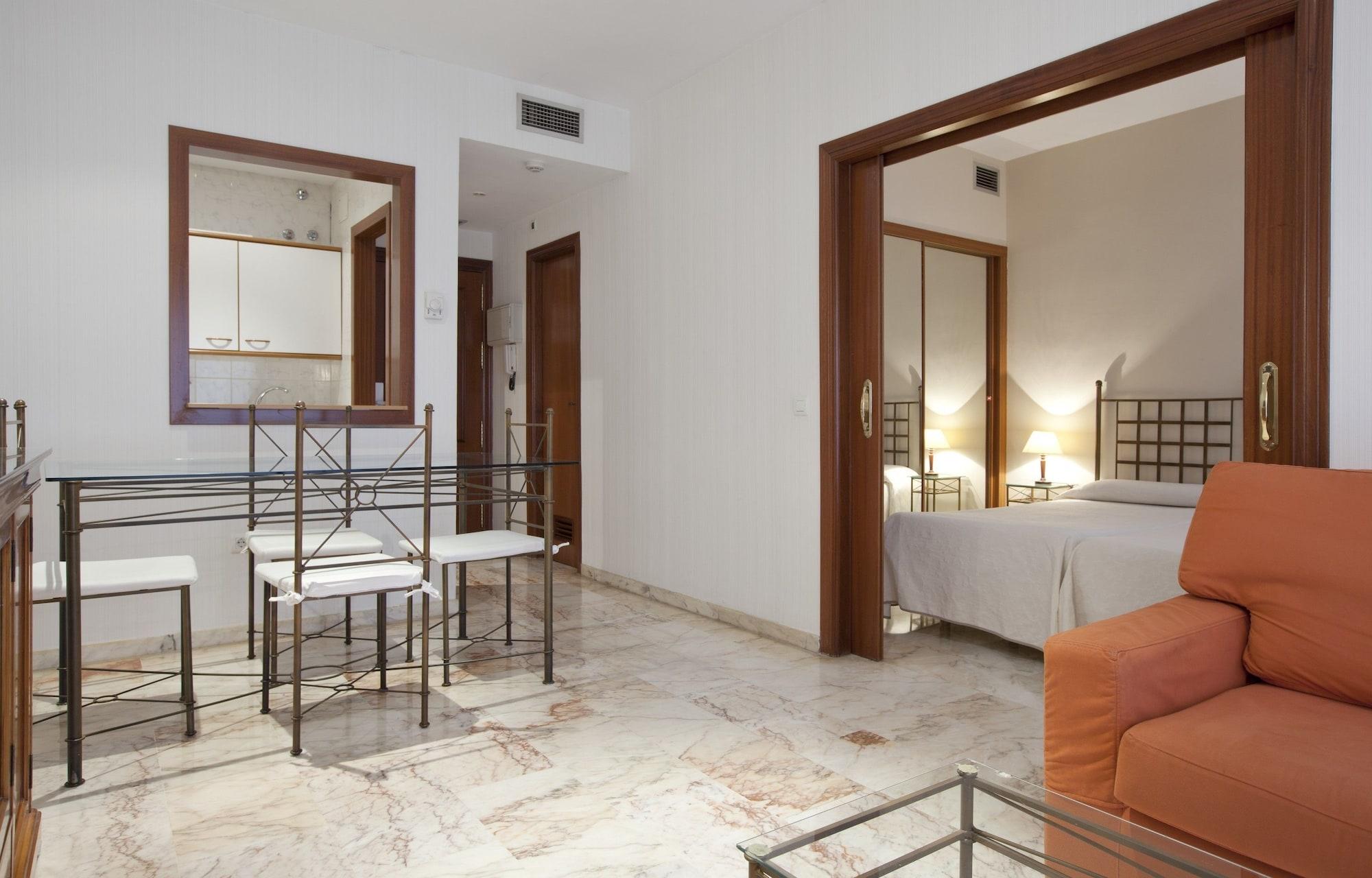 Apartamentos Vertice Bib Rambla Севілья Екстер'єр фото