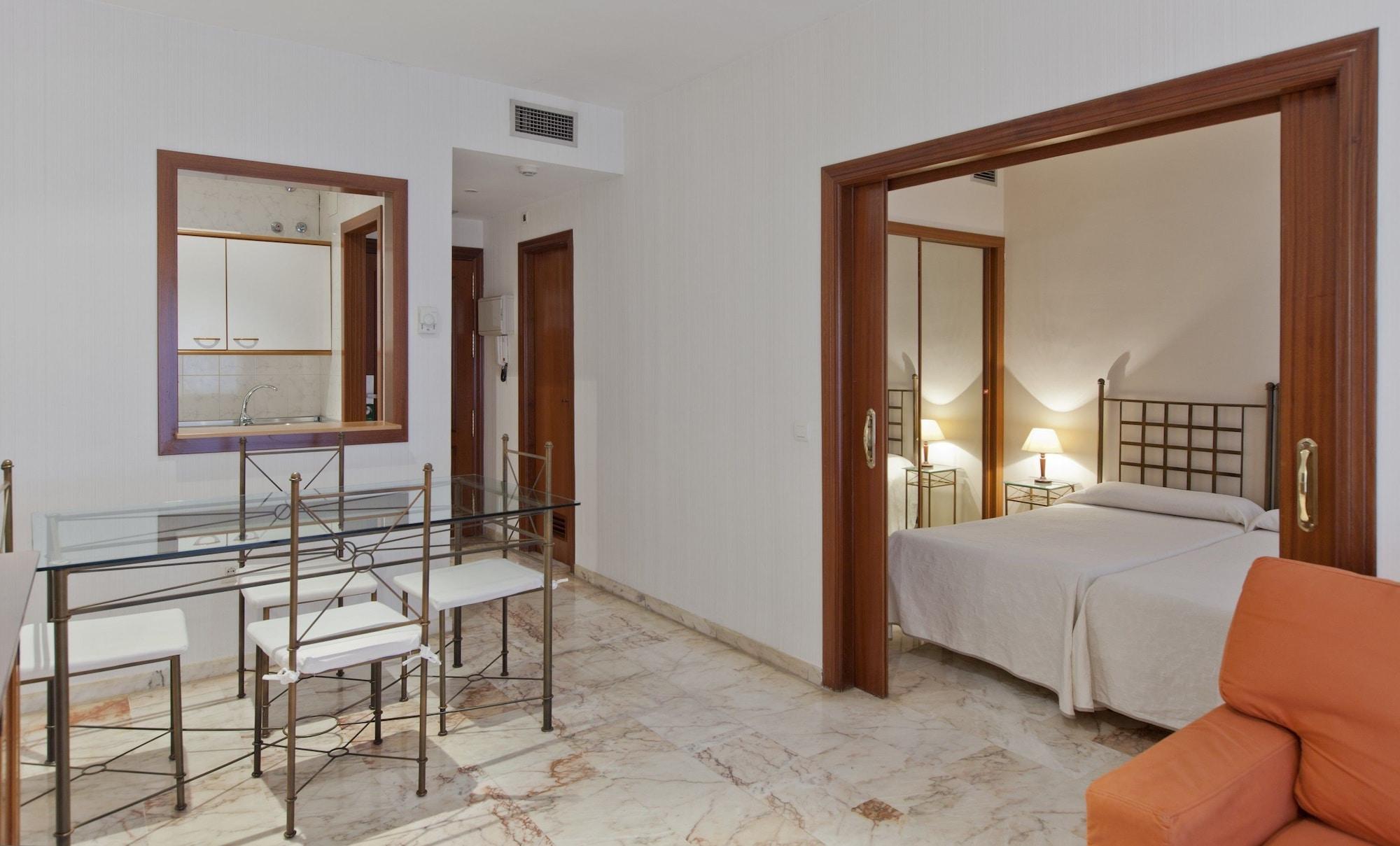 Apartamentos Vertice Bib Rambla Севілья Екстер'єр фото