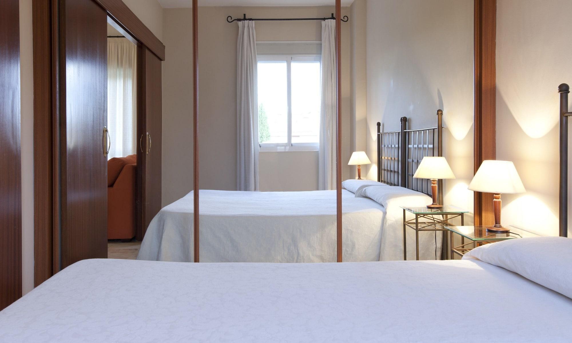 Apartamentos Vertice Bib Rambla Севілья Екстер'єр фото