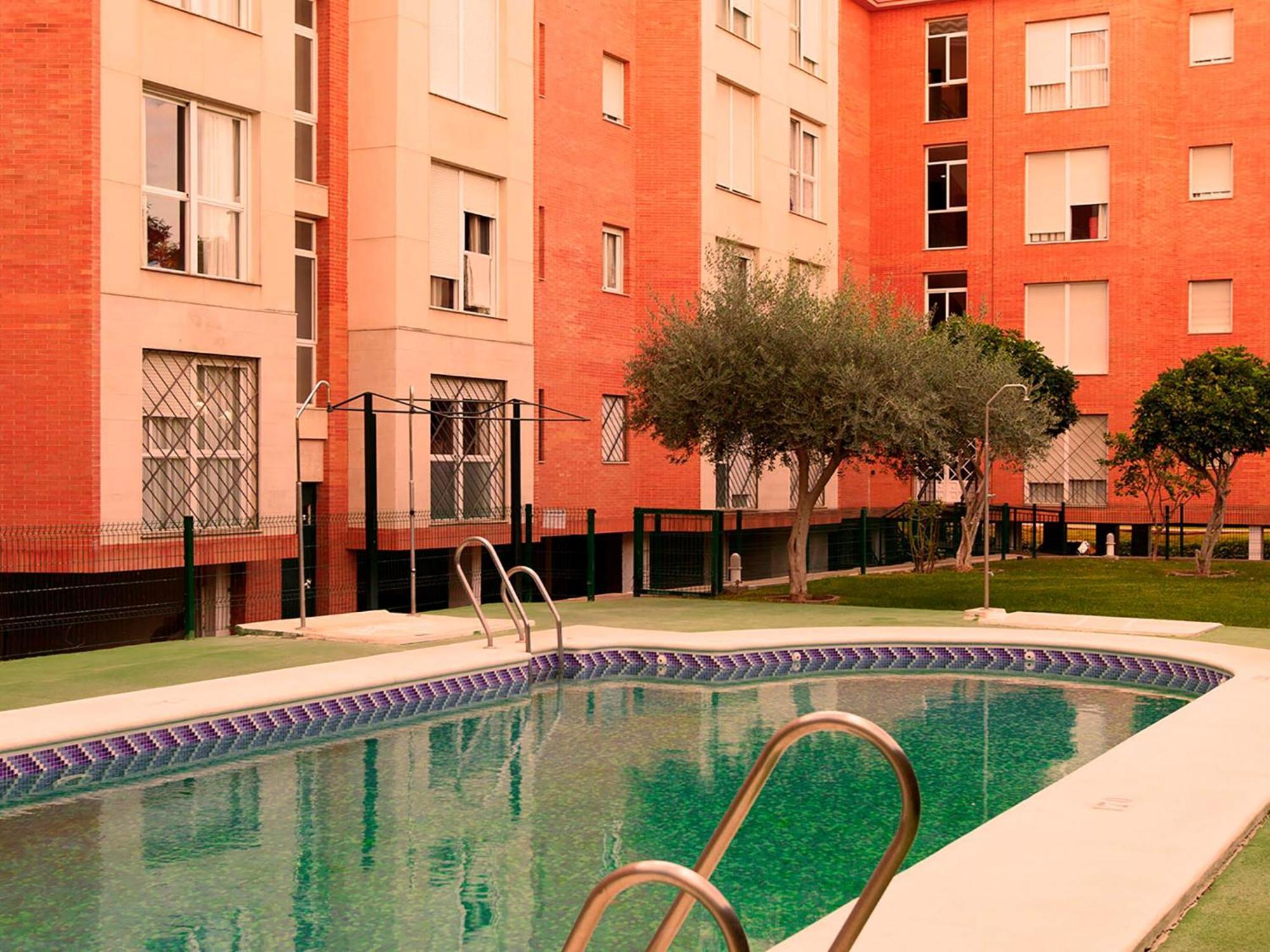 Apartamentos Vertice Bib Rambla Севілья Екстер'єр фото